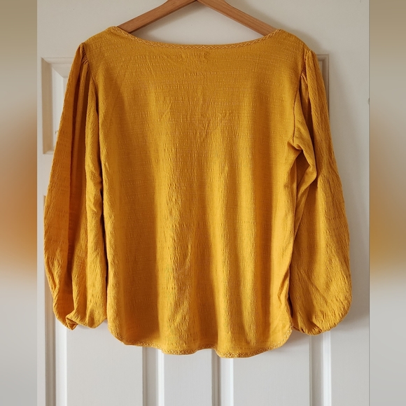 Max Studio Top - Picture 2 of 4